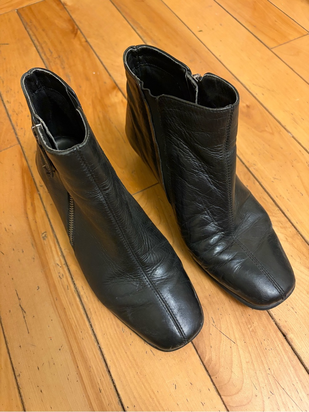 Size 8 Women’s Black Ankle Boots - side zip, very comfortable